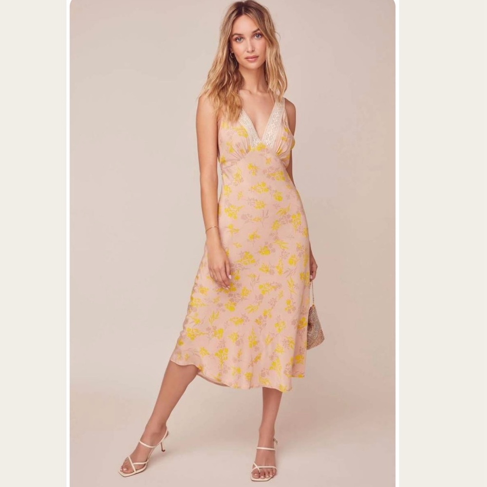 Astr The Label “In Your Dreams” Floral Lace Midi Dress Size Small